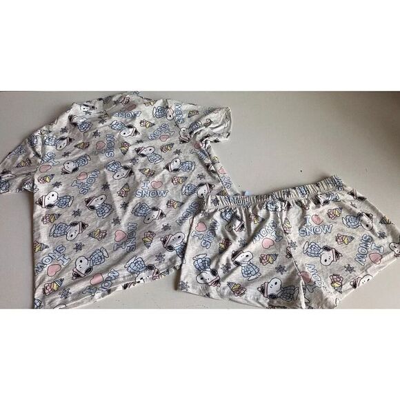 2pc Snoopy Woodstock Puffy Coat Puffer Jacket Pajama Set Shorts Women’s Sz M NEW - Picture 12 of 13